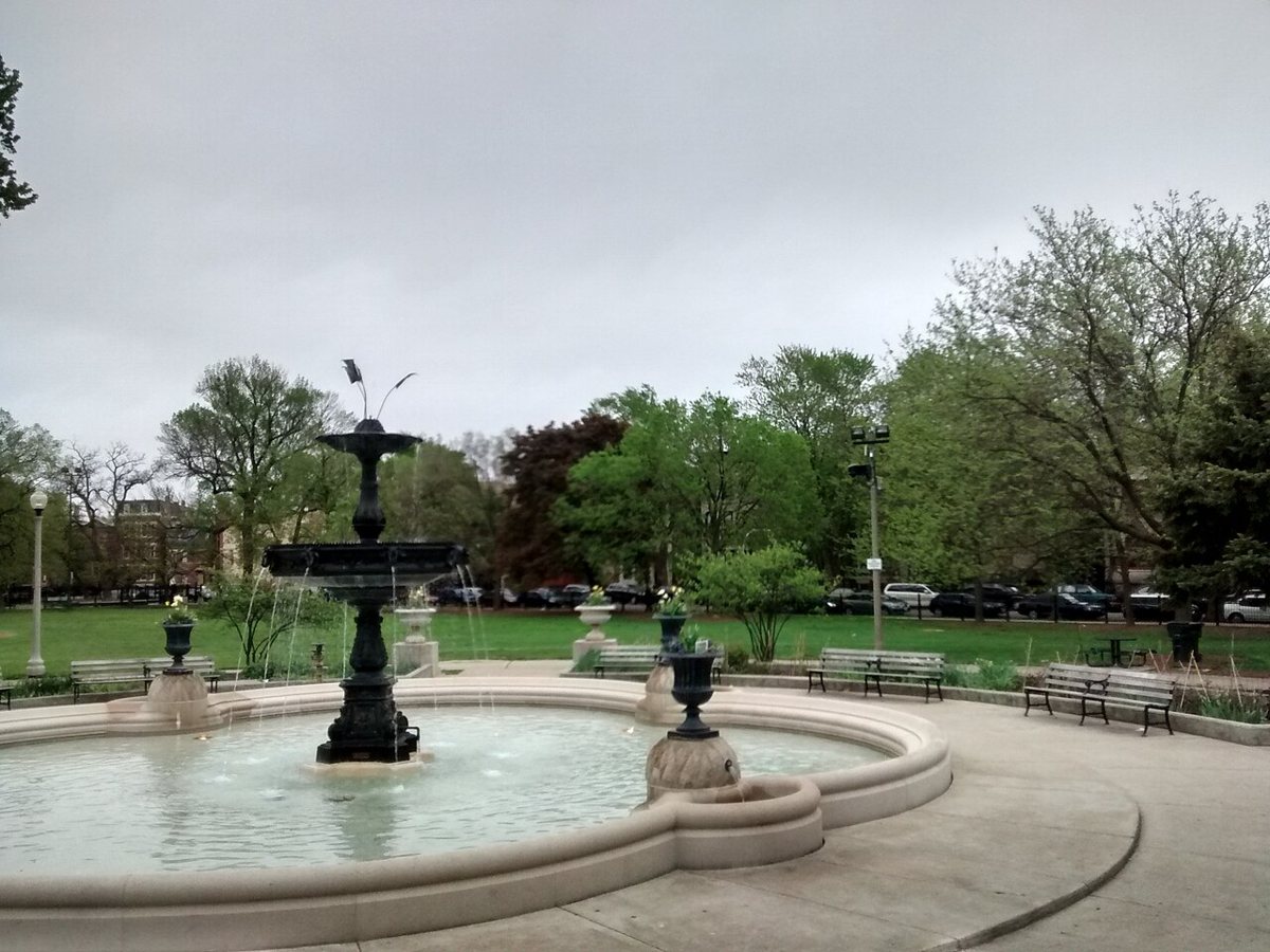 the fountain and lawn at Wicker Park